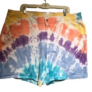 EST.1946 Denim classic tie dyed shorts front and back pockets size 24W